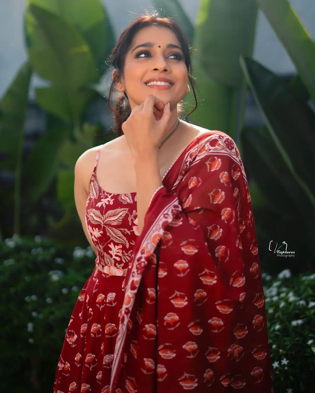 Rashmi Gautam In Sleeveless Maroon Gown